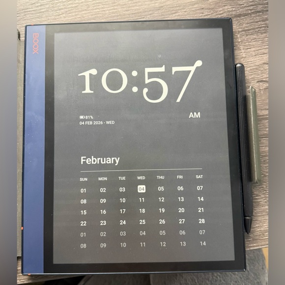 Onyx BOOX Note Air E-Ink Tablet (with stylus and 2 cases)